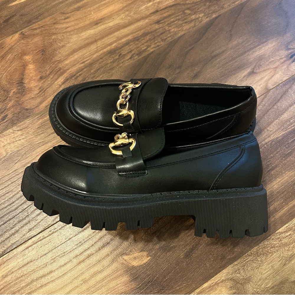 Shein Gold Plated Thick Sole Black Loafers